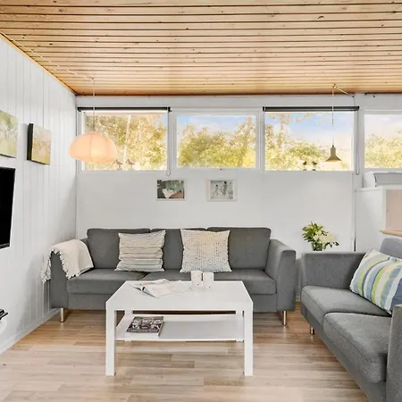 Gorgeous In With Wifi Holiday home